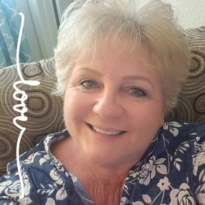 Meet your Posher, Liz